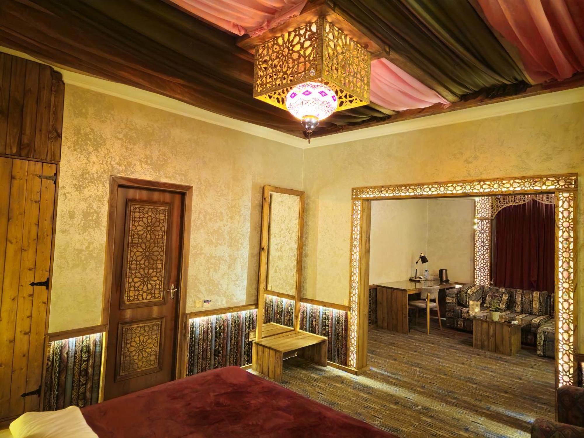 Qiz Galasi Hotel Baku Exterior photo